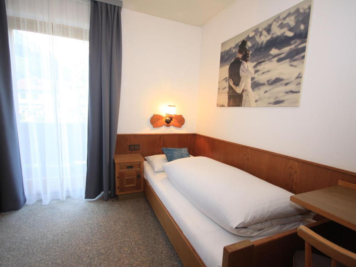 קפרון Holiday Home Chalet Alpin By Interhome מראה חיצוני תמונה